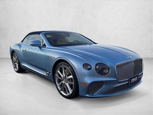 Used 2021 Bentley Continental GT image 4