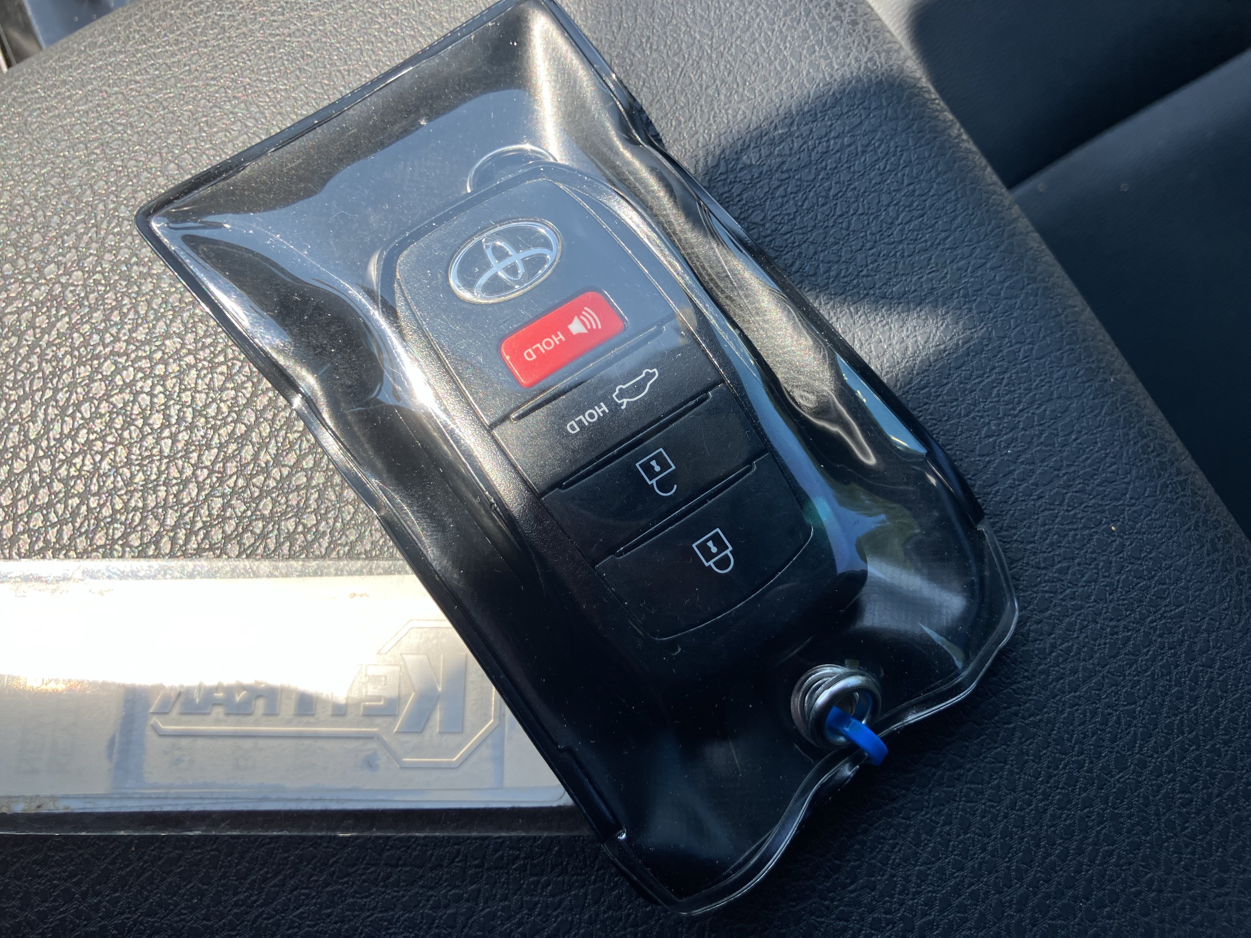 Used 2025 Toyota Camry SE FWD image 37