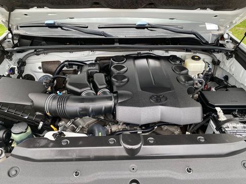 Used 2019 Toyota 4Runner TRD Off-Road image 28