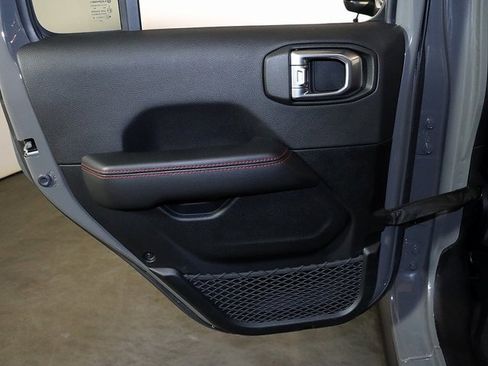 Used 2021 Jeep Wrangler Unlimited Rubicon image 27