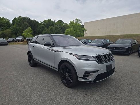 Used 2019 Land Rover Range Rover Velar R-Dynamic SE AWD/4WD image 7