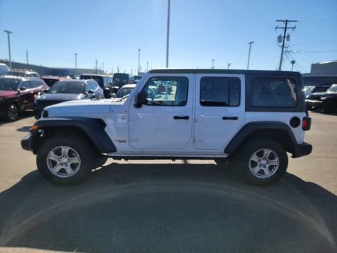 Certified 2020 Jeep Wrangler Unlimited Sport S image 8