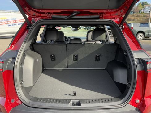 New 2026 Chevrolet Equinox RS image 32