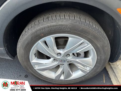 Certified 2024 Buick Encore GX Preferred w/ Comfort Package FWD image 4