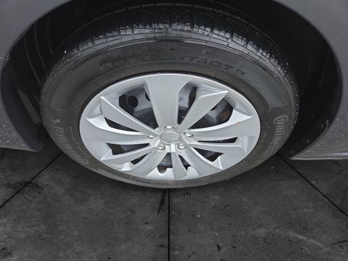 Used 2019 Subaru Impreza 2.0i image 14