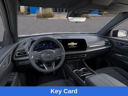 New 2026 Chevrolet Traverse LT w/ Sun and Wheel Package AWD/4WD image 16
