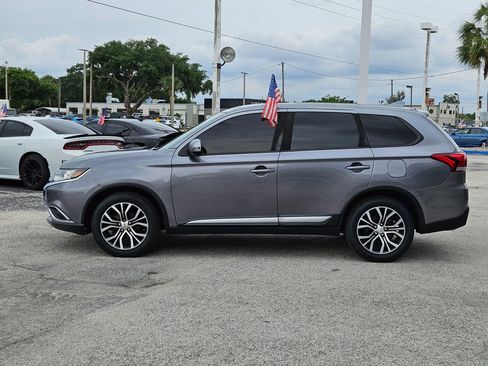 Used 2018 Mitsubishi Outlander SE FWD image 5