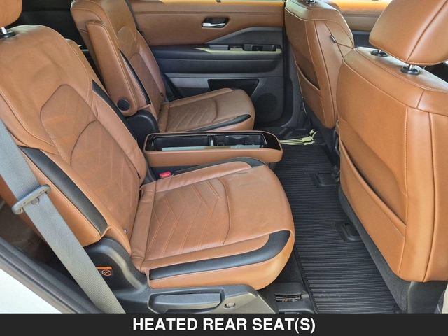 Used 2022 Nissan Pathfinder Platinum w/ Cargo Package AWD/4WD image 34