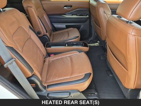Used 2022 Nissan Pathfinder Platinum AWD/4WD image 34