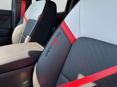 New 2026 GMC Canyon AT4X w/ AT4X AEV Edition image 25