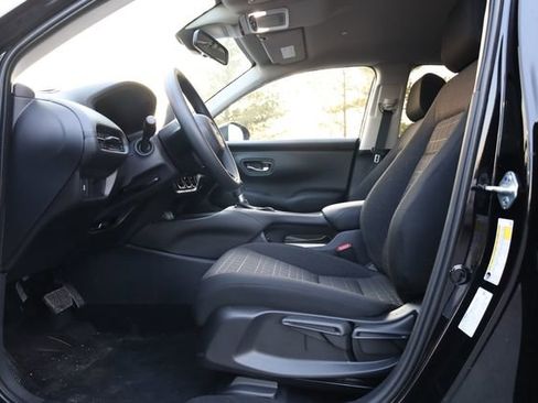 New 2026 Honda HR-V LX image 11