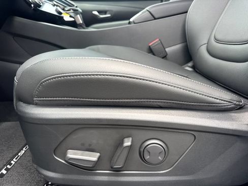 New 2026 Hyundai Tucson SEL Plus FWD image 12