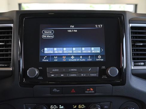 Used 2023 Nissan Frontier SV w/ SV Convenience Package RWD image 14