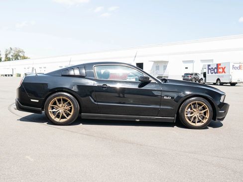 Used 2012 Ford Mustang GT w/ Brembo Brake Pkg image 7