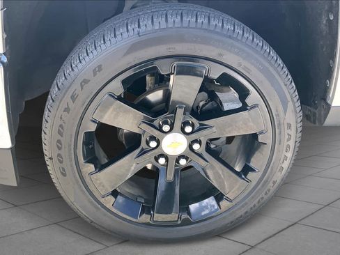 Used 2015 Chevrolet Silverado 1500 LT w/ Rally 2 Edition image 11