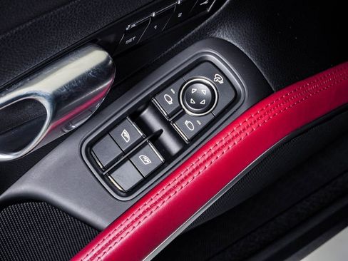 Certified 2022 Porsche 718 Cayman S image 27