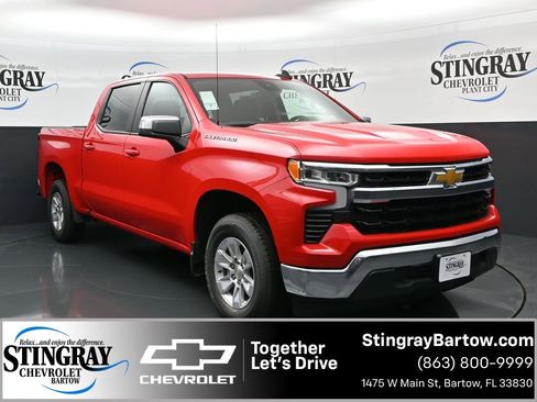 Used 2025 Chevrolet Silverado 1500 LT RWD image 1
