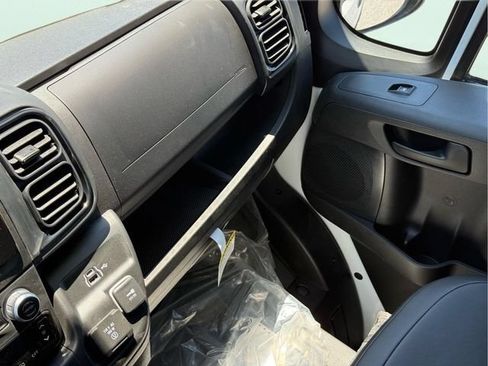 New 2026 RAM ProMaster 1500 w/ Safety Group FWD image 21