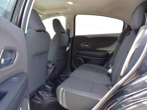 Used 2020 Honda HR-V EX image 27