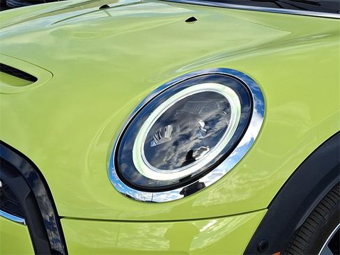 Certified 2023 MINI Cooper S image 9