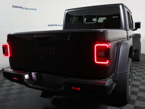 Used 2026 Jeep Gladiator Rubicon AWD/4WD image 6