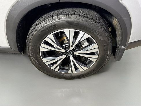 Used 2023 Nissan Rogue SV w/ SV Premium Package AWD/4WD image 30