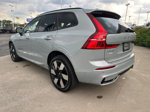 Certified 2025 Volvo XC60 T8 Plus w/ Protection Package Premier AWD/4WD image 7