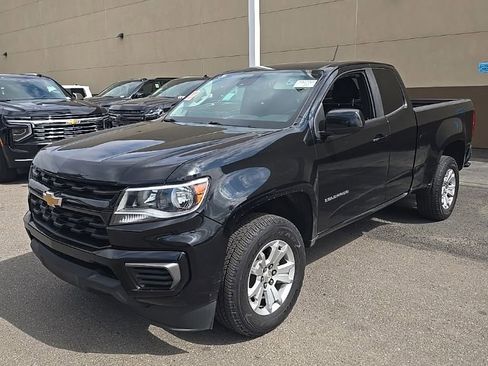 Used 2022 Chevrolet Colorado LT w/ Fleet Safety Package image 2