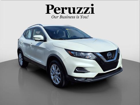 Used 2022 Nissan Rogue Sport SV w/ Technology Package image 1