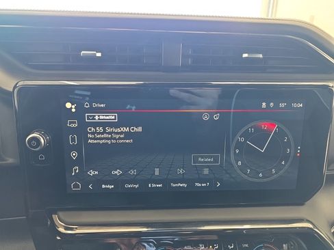 Used 2024 GMC Sierra 2500 AT4X image 49