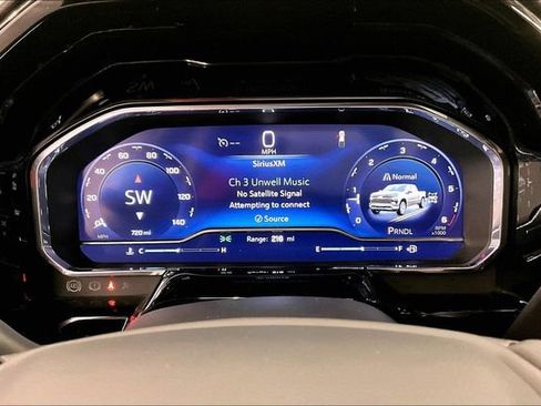Used 2025 Chevrolet Silverado 1500 LT AWD/4WD image 28