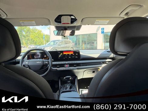New 2026 Kia K4 FWD image 21