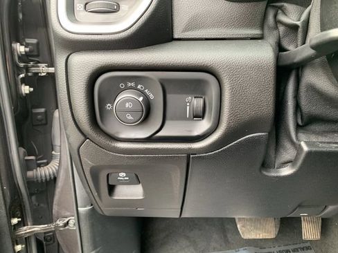 Used 2020 RAM 1500 Big Horn w/ Trailer Tow Group AWD/4WD image 29