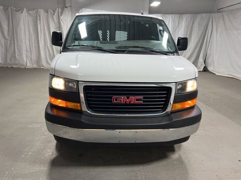 Used 2023 GMC Savana 2500 w/ Driver Convenience Package image 2