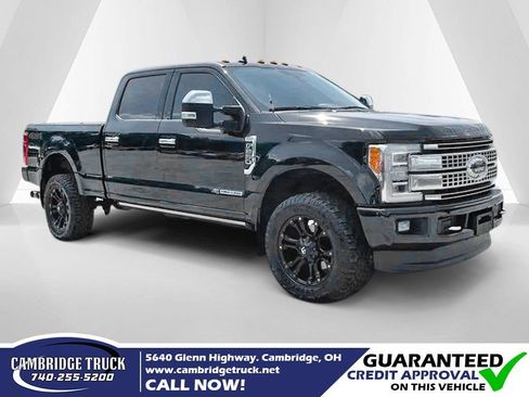 Used 2019 Ford F250 Platinum w/ Platinum Ultimate Package AWD/4WD image 1