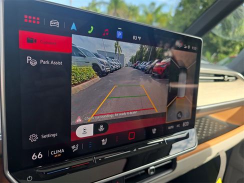 New 2025 Volkswagen ID. Buzz 1st Edition image 23