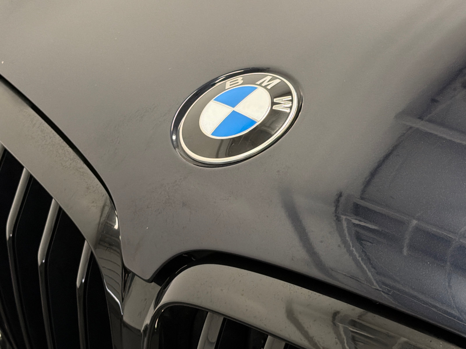Used 2023 BMW X5 xDrive40i w/ M Sport Package AWD/4WD image 14
