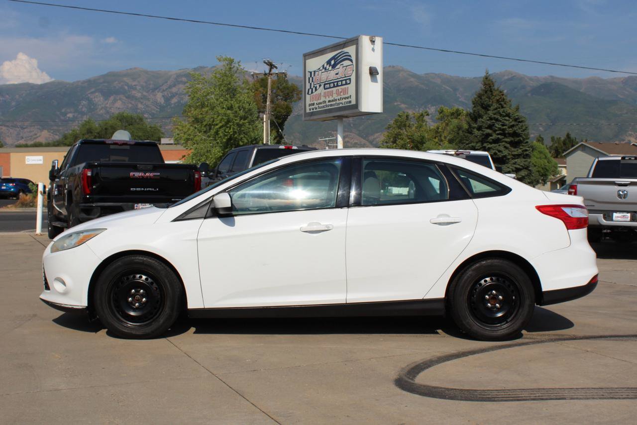 Used 2012 Ford Focus SE FWD image 34