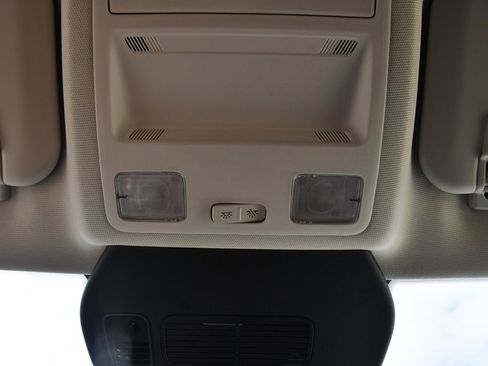 Used 2022 Ford Escape SE w/ Cold Weather Package image 25