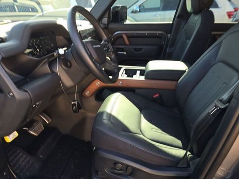 Certified 2024 Land Rover Defender 110 X image 6