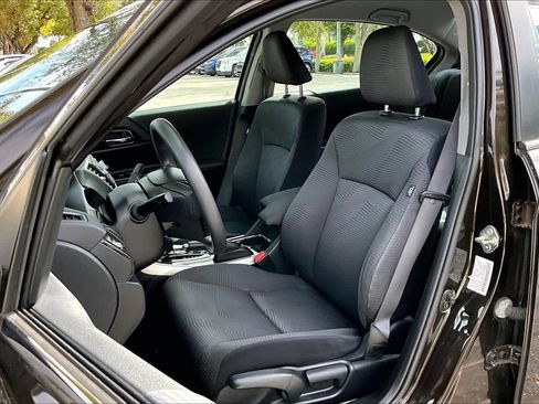 Used 2016 Honda Accord LX image 7
