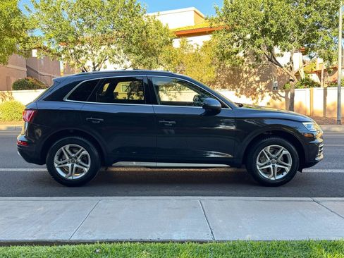 Used 2019 Audi Q5 2.0T Premium AWD/4WD image 6