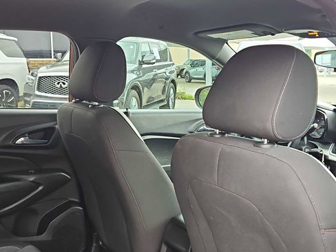 Used 2024 Chevrolet Trax RS w/ Driver Confidence Package FWD image 17