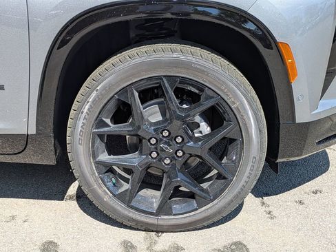 New 2026 Chevrolet Traverse RS image 12