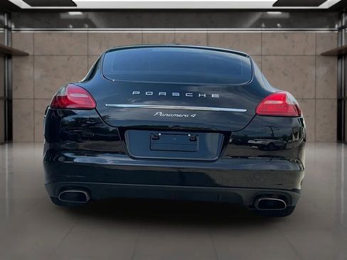 Used 2012 Porsche Panamera 4 image 6