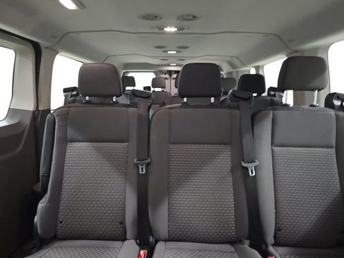 Used 2023 Ford Transit 350 XLT image 5