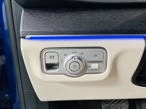 Used 2022 Mercedes-Benz GLE 350 4MATIC image 15