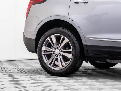 New 2026 Cadillac XT5 Premium Luxury w/ LPO, Floor Liner Package AWD/4WD image 35