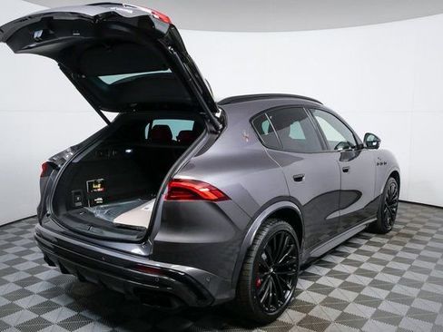 New 2026 Maserati Grecale Trofeo image 30