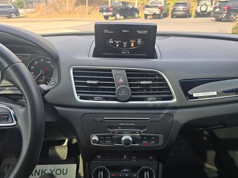 Used 2018 Audi Q3 2.0T Premium Plus image 25